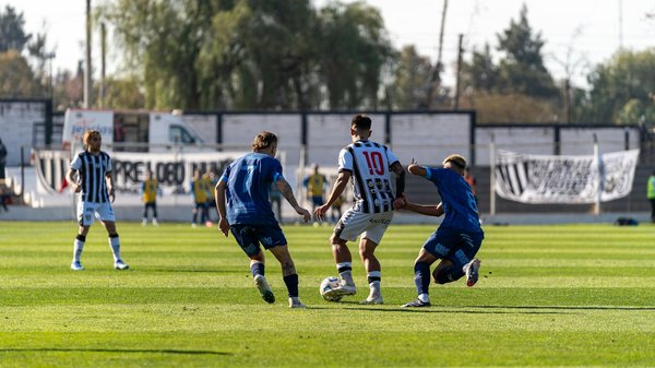 Revolutionären Einfluss von KI-Chatbots: Wie sie den Kundenservice in der Telekommunikation neu definieren